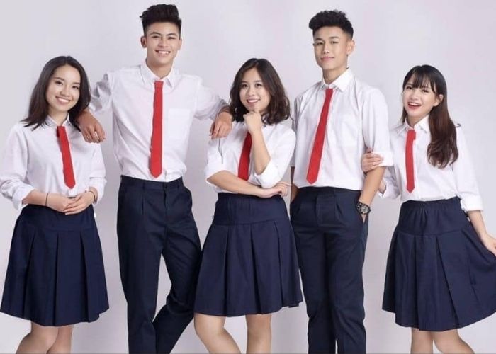 Mẫu váy đồng phục học sinh cấp 2 phù hợp với văn hoá trường học Việt